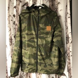 Still North wind breaker